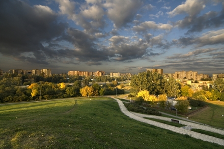 hdr200809010D.jpg